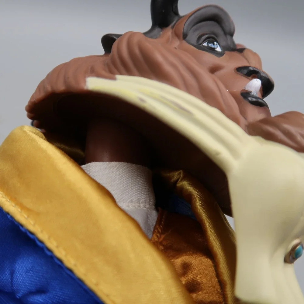 Disney Store The Beast Classic Doll Beauty and the Beast 12'' Action Figure